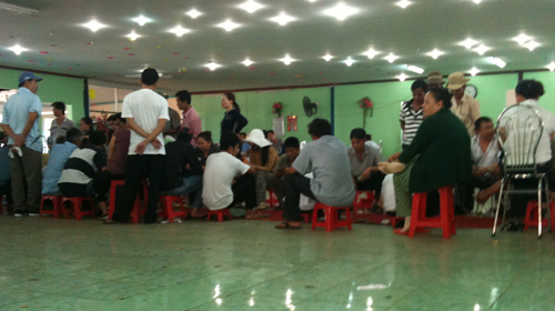 Qua Campuchia đánh bạc: Đi dễ, khó về
