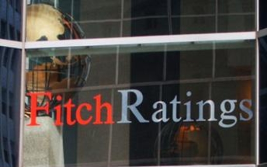 Fitch cảnh báo Hoa Kỳ có thể mất điểm AAA