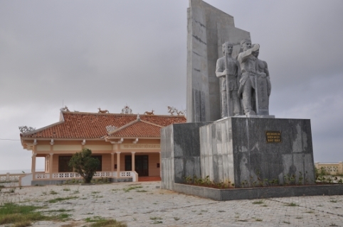 Hiểm hoạ rình rập ngư dân nơi biển Hoàng Sa