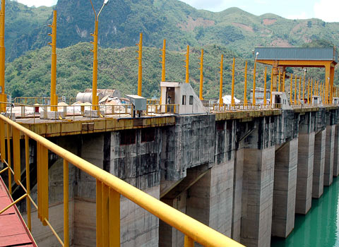 Người Trung Quốc nắm nhiều dự án trọng điểm của VN