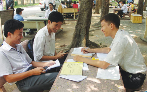 Chi phí của một sinh viên học đại học