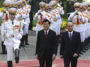 Tổng thống Miến Điện đến Việt Nam, chặng đầu vòng công du ba nước ASEAN