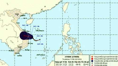 Hàng ngàn người mắc kẹt vì lũ trên Quốc lộ 1A