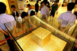 Vàng giả như thật gây chấn động
