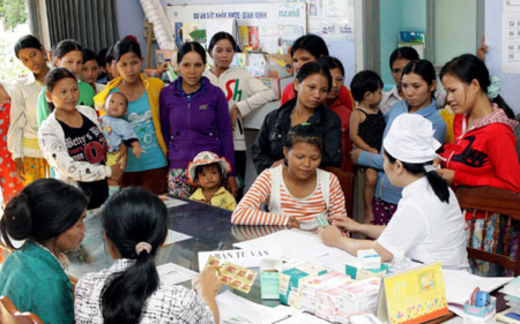 Chính sách dân số của Việt Nam: Không thả lỏng, không “bóp chặt”