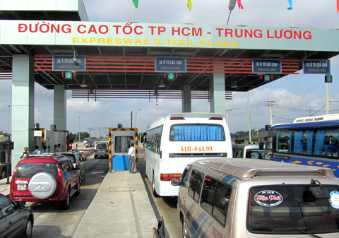 Giao thông TP.HCM: Đào đâu ra 42 tỷ USD?