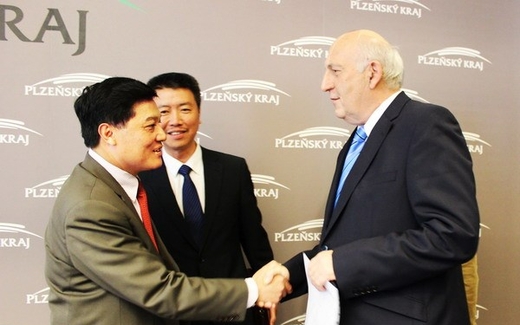 Hợp tác chống buôn ma túy trong cộng đồng Việt tại Séc