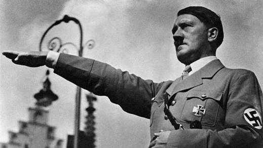 Adolf Hitler – Nhà độc tài phát-xít Đức