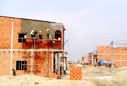 Khốn khổ vì nợ tiền đất quy ra vàng