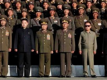 Kim Jong Un xuất hiện lần thứ hai trước công chúng