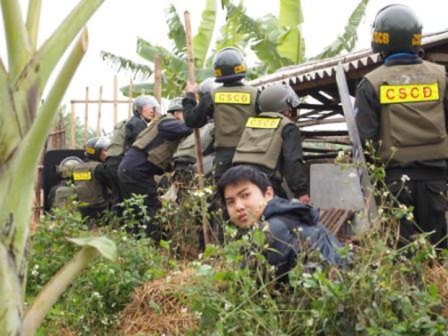 Xung đột về đất đai bạo lực và công lực