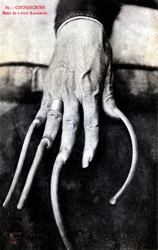 Tục để móng tay dài, quan niệm quyền quý xưa