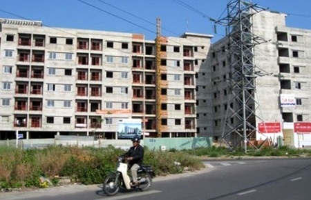 “Vị đắng” của nhà giá rẻ