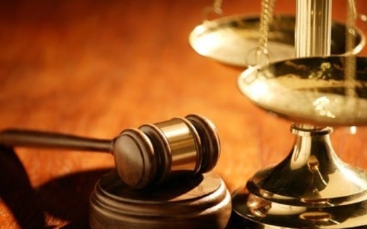 Hiến pháp có nên ghi 'theo quy định của pháp luật'?