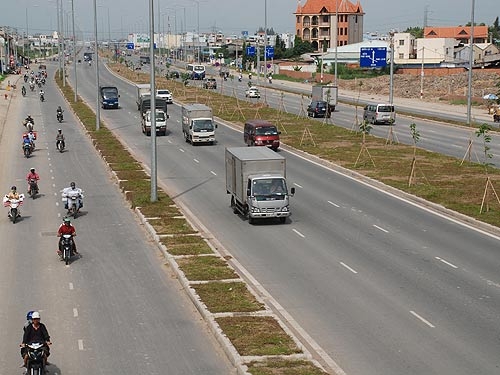 Sôi động thị trường Tây Nam TPHCM