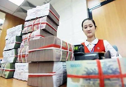 Ngân hàng hết thời khoe lãi khủng