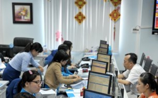 Sôi nổi chuyện sáp nhập ngân hàng