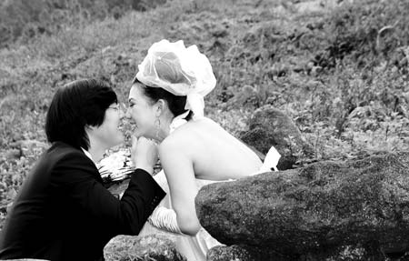 Đám cưới thời nay: Niềm vui hay là nỗi lo sợ