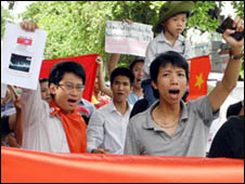 Việt - Trung 'đồng ý giải quyết tranh chấp'