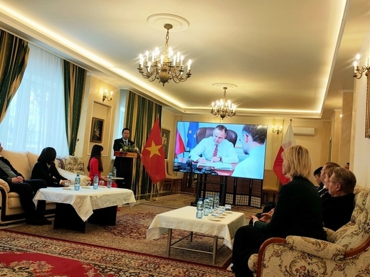 Eurogospodarka: Gặp gỡ báo chí tại Đại sứ quán Việt Nam