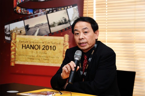 PN&HĐ: Bản năng tham, chính trường và chuyện cục 42