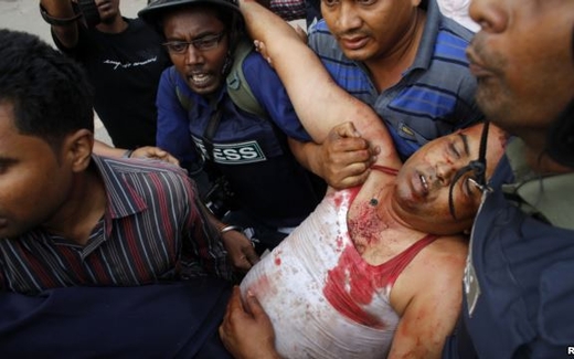 Cảnh sát, người Hồi giáo đụng độ ở Bangladesh, 15 người chết