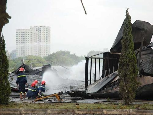 Ba người nước ngoài thiệt mạng trong vụ nổ pháo hoa Mỹ Đình