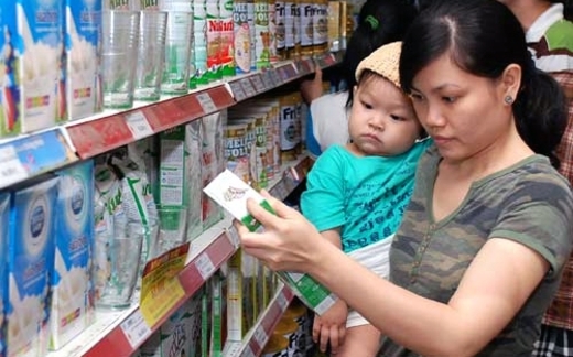 Quản lý cãi nhau, sữa 'cười khẩy' tự nhiên tăng giá