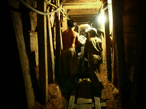 Chảy máu tài nguyên: Tường trình từ điểm nóng - Bài 2