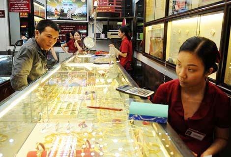 Doanh nghiệp vàng ‘biến tướng’ để ‘sống sót’