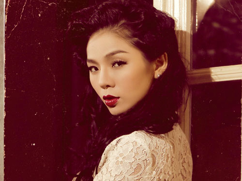 Phát ngôn sao Việt: Từ tiền bạc, tình yêu... đến ngoại hình, danh xưng