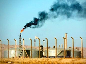 Nhật không cấm vận dầu hỏa Iran