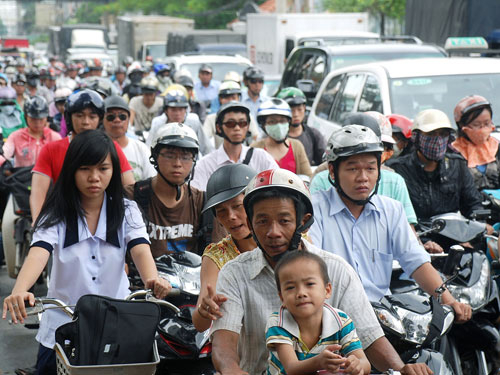 Bắt đúng “bệnh” mới hết ùn tắc