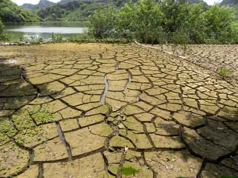 Một ngày vãn cảnh hồ Quan Sơn