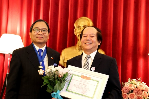 Chia sẻ của ông Lê Văn Mừng, trưởng tiểu ban y tế, Ban hỗ trợ cộng đồng VNTBL phòng, chống dịch Covid-19.