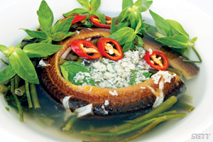 Lươn nấu trứng kiến