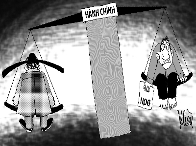 Tòa hành chính: Hành người khởi kiện là chính?