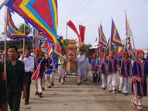 Tri ân đội hùng binh