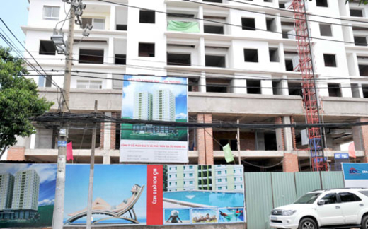 Tự ý "chẻ" nhỏ căn hộ