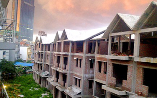 “Nếu bạn có tiền, hãy… đầu tư”