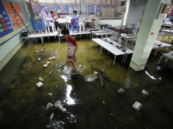 Chính quyền Thái Lan cố biện minh cho ưu tiên cứu trung tâm Bangkok