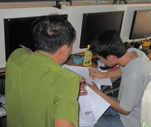 Tội ác từ game online