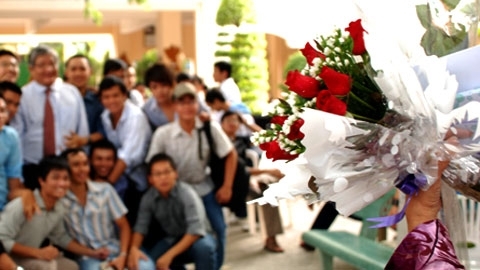 Giáo dục là quyền lợi hay món hàng?