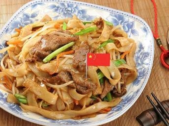 Trung Quốc: 50 xí nghiệp làm bánh phở từ gạo mốc ở Quảng Đông