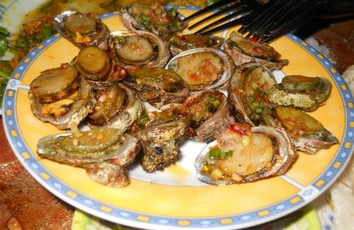 Ăn bào ngư ở Cù Lao Chàm