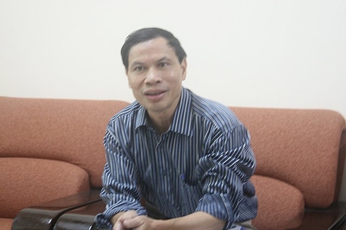 "Bí mật động trời" trường LĐ-XH: Lãnh đạo chỉ biết "đá bóng"