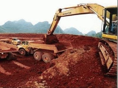 Khai thác bô-xit Đăk Nông: Siết lao động nước ngoài từ đầu