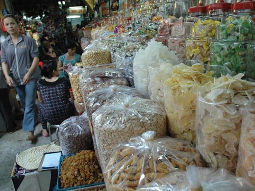 Sức mua chậm, giá vẫn tăng