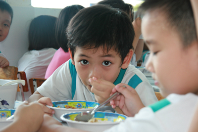 Giá cả leo thang, nỗi lo tứ phía (Bài 1)