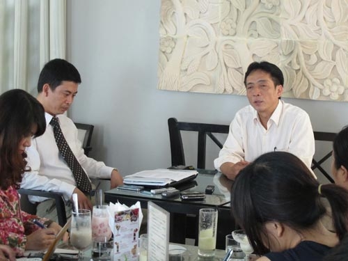 Vụ HLV Khương và VNA: Ai kiện ai?